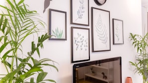 Apartment, 1 Bedroom, Microwave | Bathroom