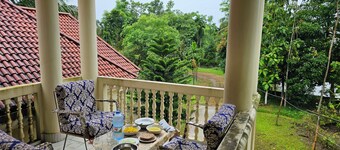 Aminvilla Resort