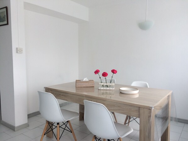 Apartment, 2 Bedrooms, Balcony, City View | Dining room - La Péninsule - Town Apartment in Curepipe 1 (Curepipe)