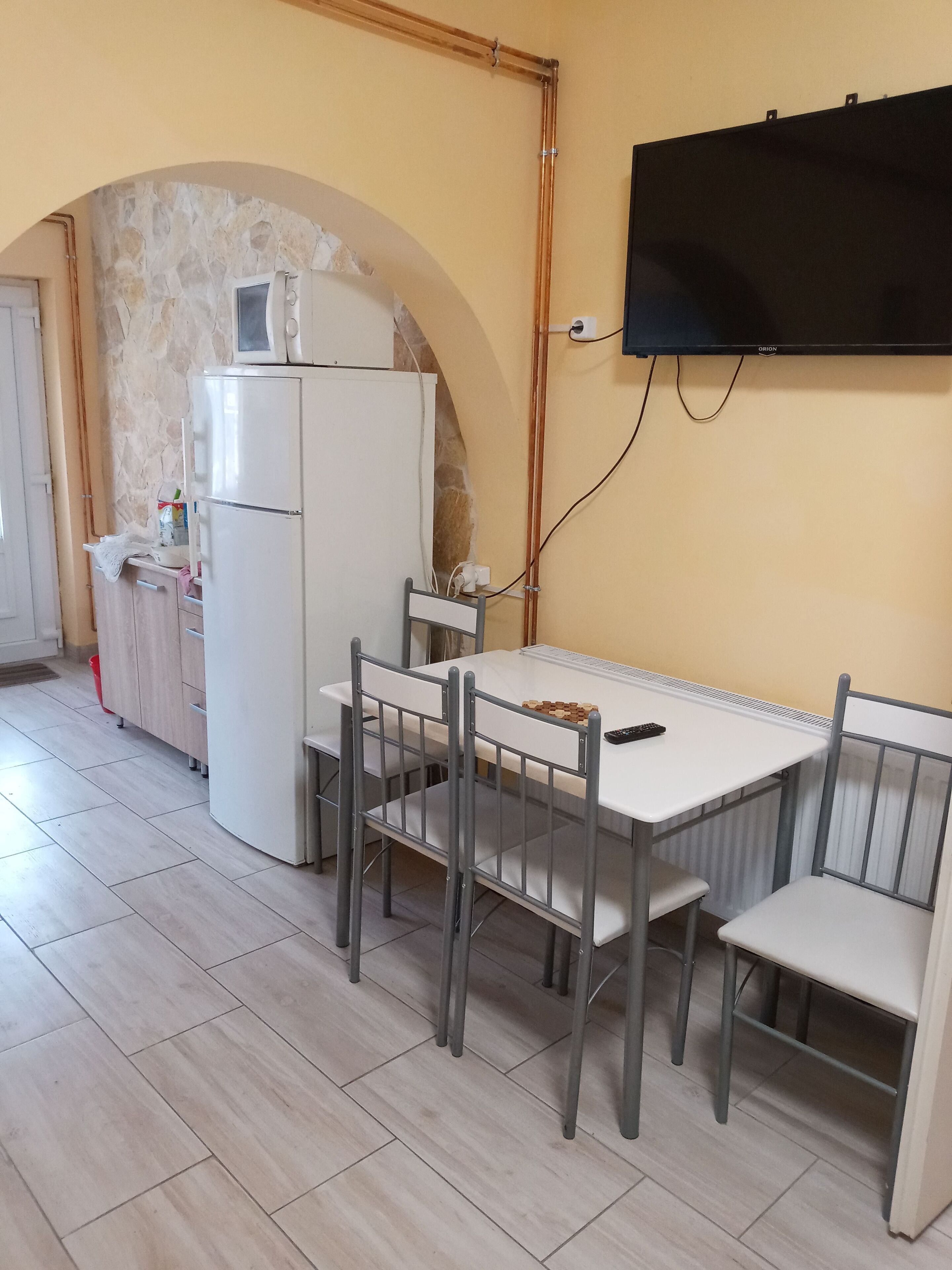 Apartment, 3 Bedrooms, Terrace | Tempat makan