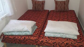 Apartment, 3 Bedrooms, Terrace | 3 bedrooms