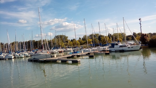 Apartment, 3 Bedrooms, Terrace | Marina