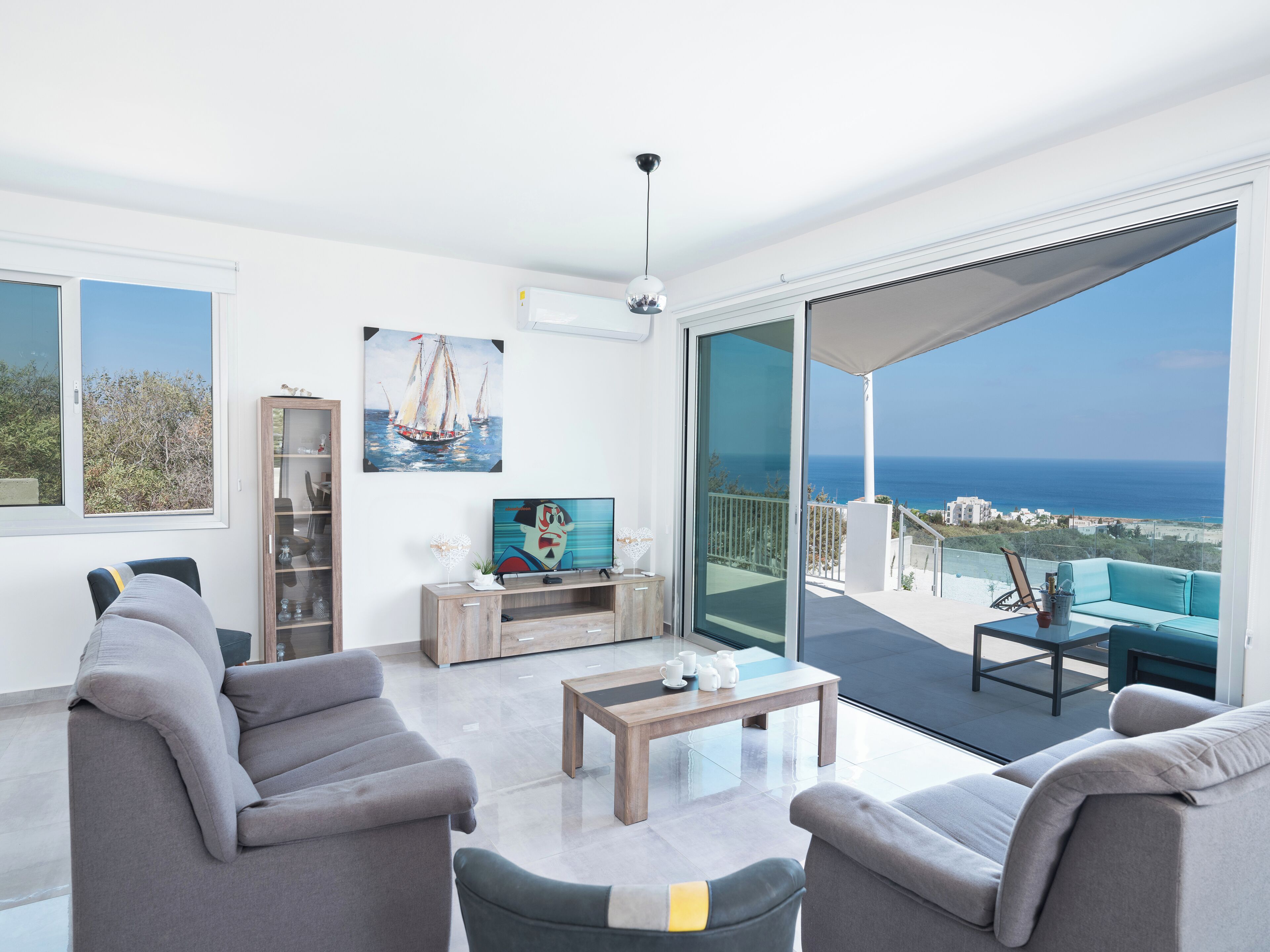 Villa, 4 Bedrooms, Private Pool, Garden View | Living area
