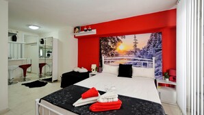 Unclassified image, 5 of 19, button - Wonderful Located in Center of Athens (Athens)