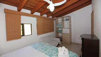 Apartamento, 1 quarto | Wi-Fi de cortesia, roupa de cama