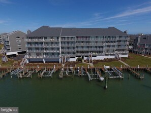 Exterior - Harbour Island Luxury Waterfront Condo Sunset View-Pool-Marina-Beach-Boardwalk (Ocean City)