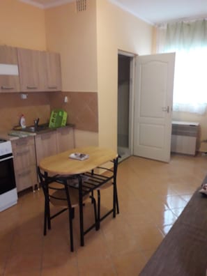 Dining - Studio Apartment for 2-4 Persons (Balatonlelle)