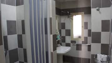 Room, 1 Bedroom, Balcony, City View | Bathroom | Slippers