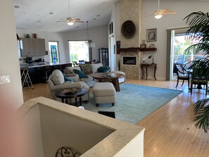 TV, fireplace, stereo