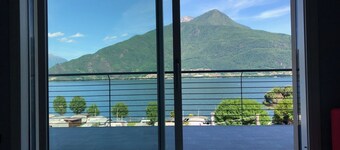 Misultin house & swimmingpool, luxury in Lake Como