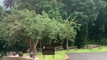 Enceinte de lâhĂ©bergement