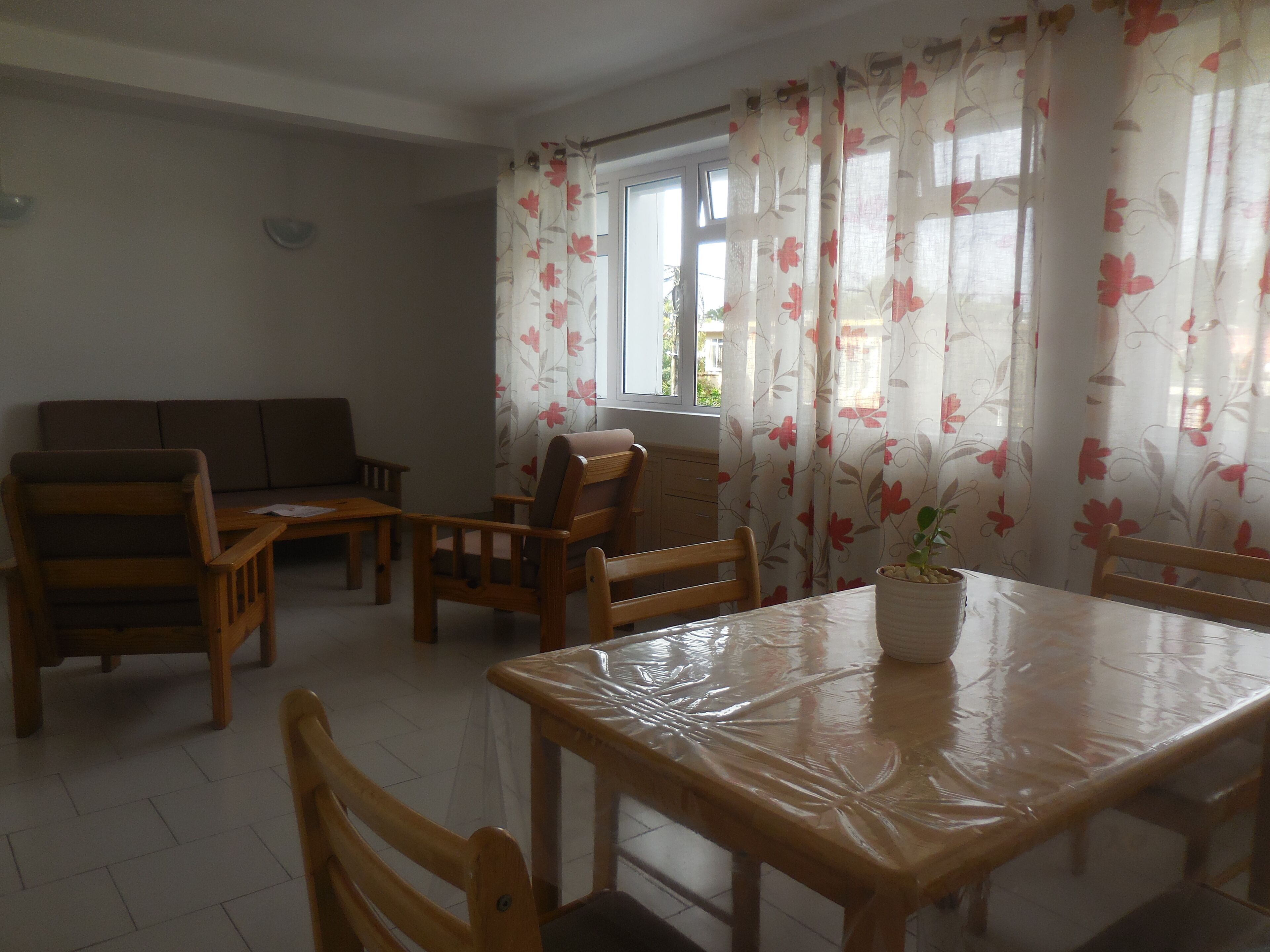 Apartment, 2 Bedrooms, Balcony, City View | Living room