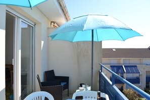 Property grounds - Waterfront apartment (Lacanau Océan)