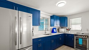 Private kitchen - Walk to the Beach | Osprey Villa | Siesta Key (Sarasota)