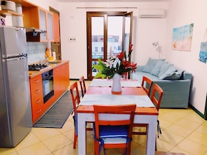 LÀgenhet - 2 sovrum - balkong | Interiör