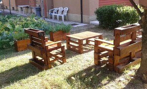 Apartment, 3 Bedrooms, Smoking, Balcony | Property grounds