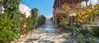 วิลล่า Rosy