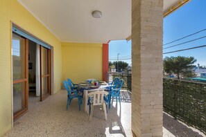 Basic Apartment, 2 Bedrooms | Terrace/patio