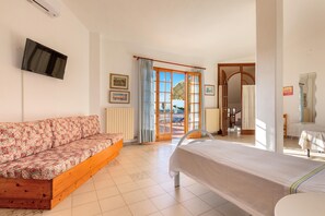 5 bedrooms, free WiFi