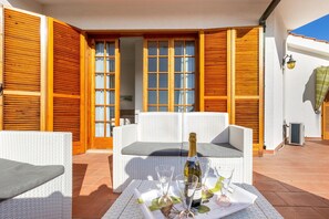 Basic-Haus, 5 Schlafzimmer | Terrasse/Patio