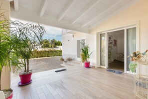 Ferienhaus, 2 Schlafzimmer (Prestige) | Terrasse/Patio