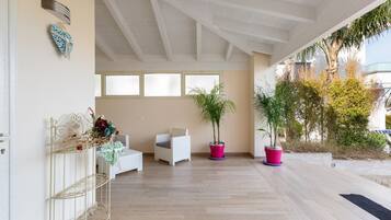 House, 2 Bedrooms (Prestige) | Terrace/patio