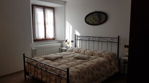Apartment, 1 Bedroom, Smoking, Balcony | 1 bedroom