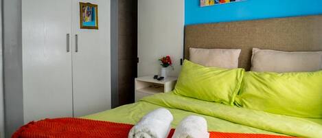 1 bedroom, iron/ironing board, free WiFi, bed sheets