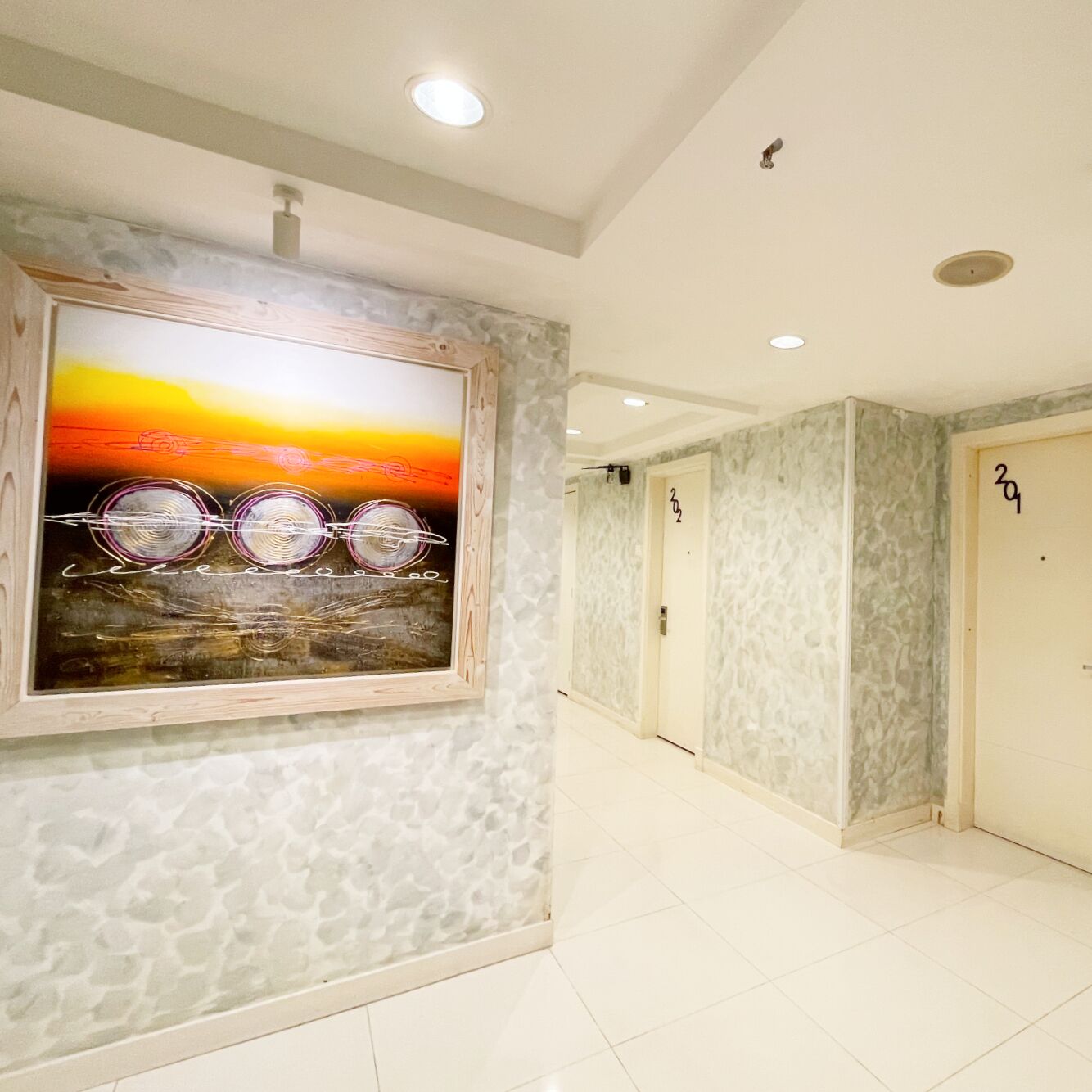 Photo - ESQ Shamelin Hotel
