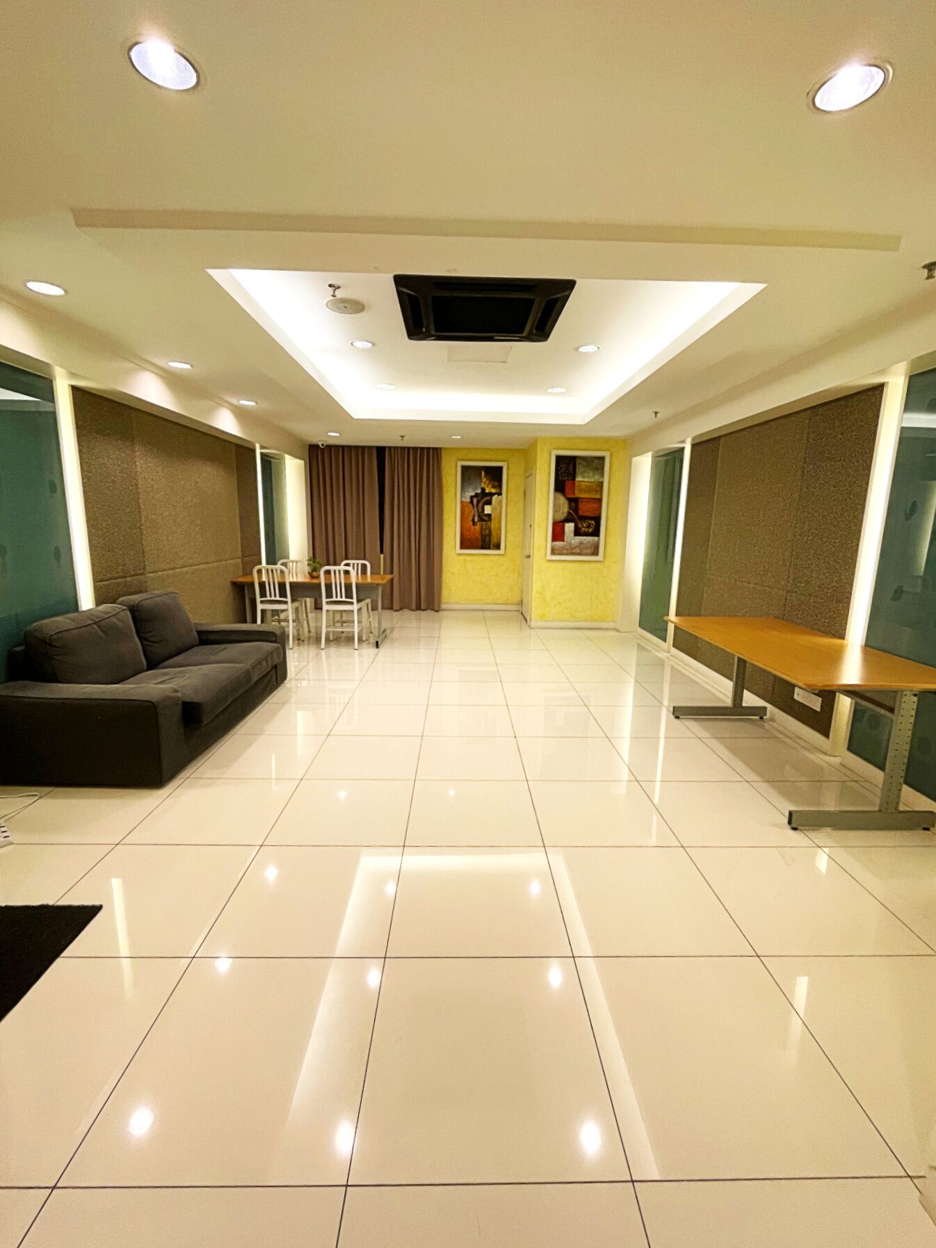 Photo - ESQ Shamelin Hotel