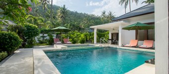 Lombok From Your Private Villa Sepuluh