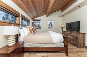 6 habitaciones, escritorio y tabla de planchar con plancha 