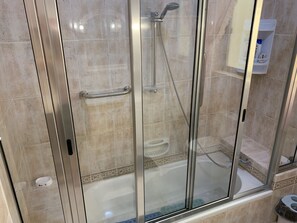 Free toiletries, hair dryer, towels - Cloud 9 Residence - Your Holiday Home In Gozo (Ghajnsielem)