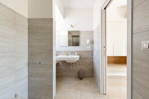 Haartrockner, Handtücher