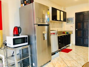 Condo, 1 Bedroom, Accessible, Smoking | Private kitchen