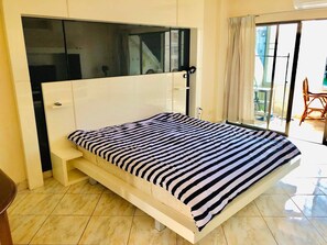 Condo, 1 Bedroom, Accessible, Smoking - 303 40sqm Jomtien Hill Resort (Pattaya)