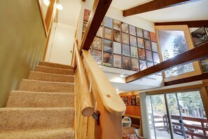 House, Multiple Beds (The Fillmore in Tahoe Park ~ Walking ) | Interior