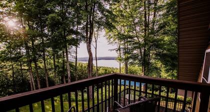 Adirondack Lodging with Beach Access & Panoramic Lakeviews