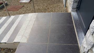 EntrĂ©e de lâhĂ©bergement