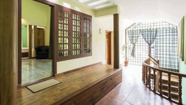 Interior - Room-wayanad Stay- The Coffee-suite (Sulthan Bathery)