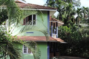 Zimmer, 1 Schlafzimmer, Balkon | Außenbereich
