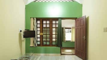Room, 1 Bedroom, Fireplace, Garden View | 1 bedroom