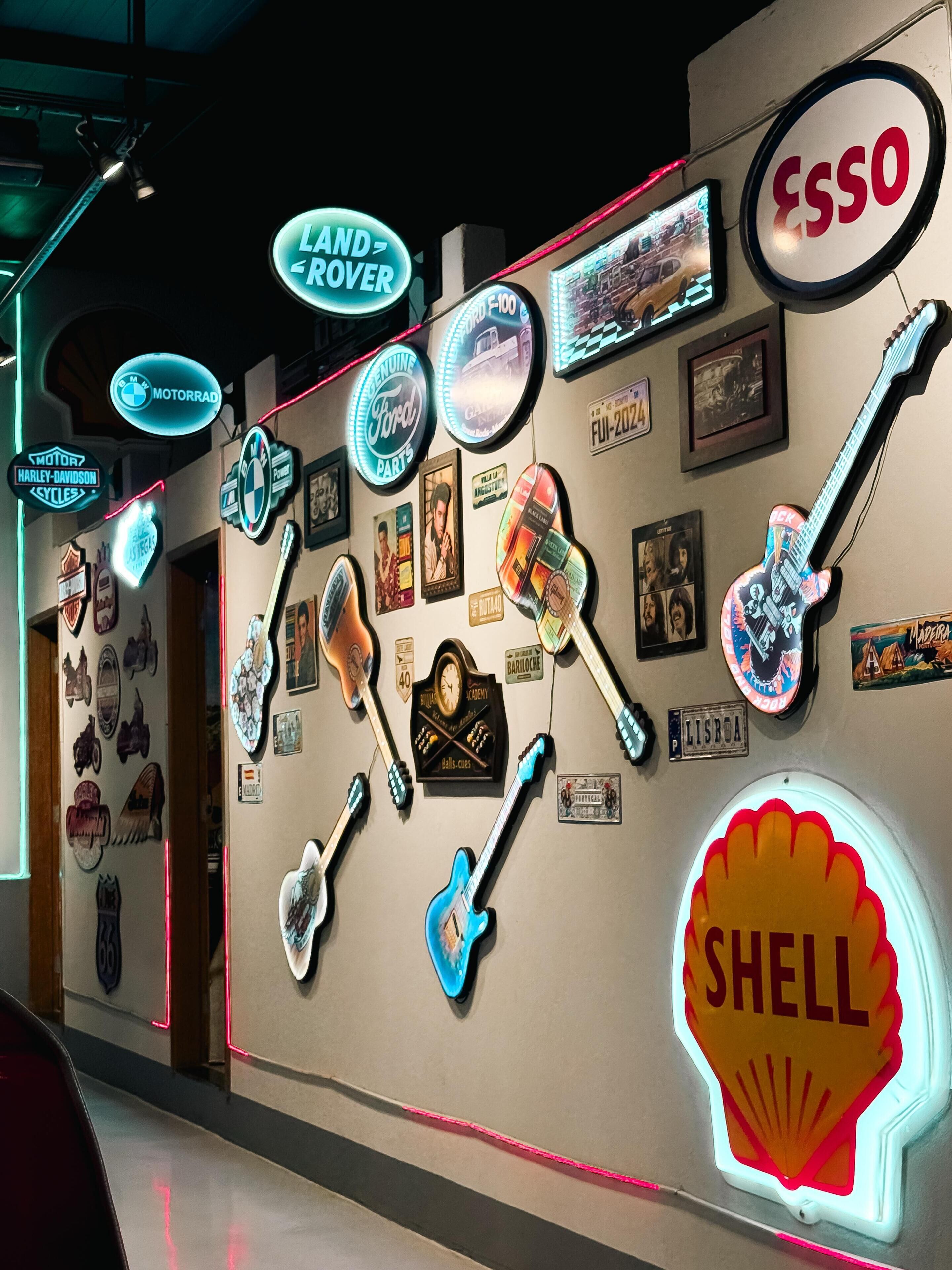 smart tv, netflix, streaming services