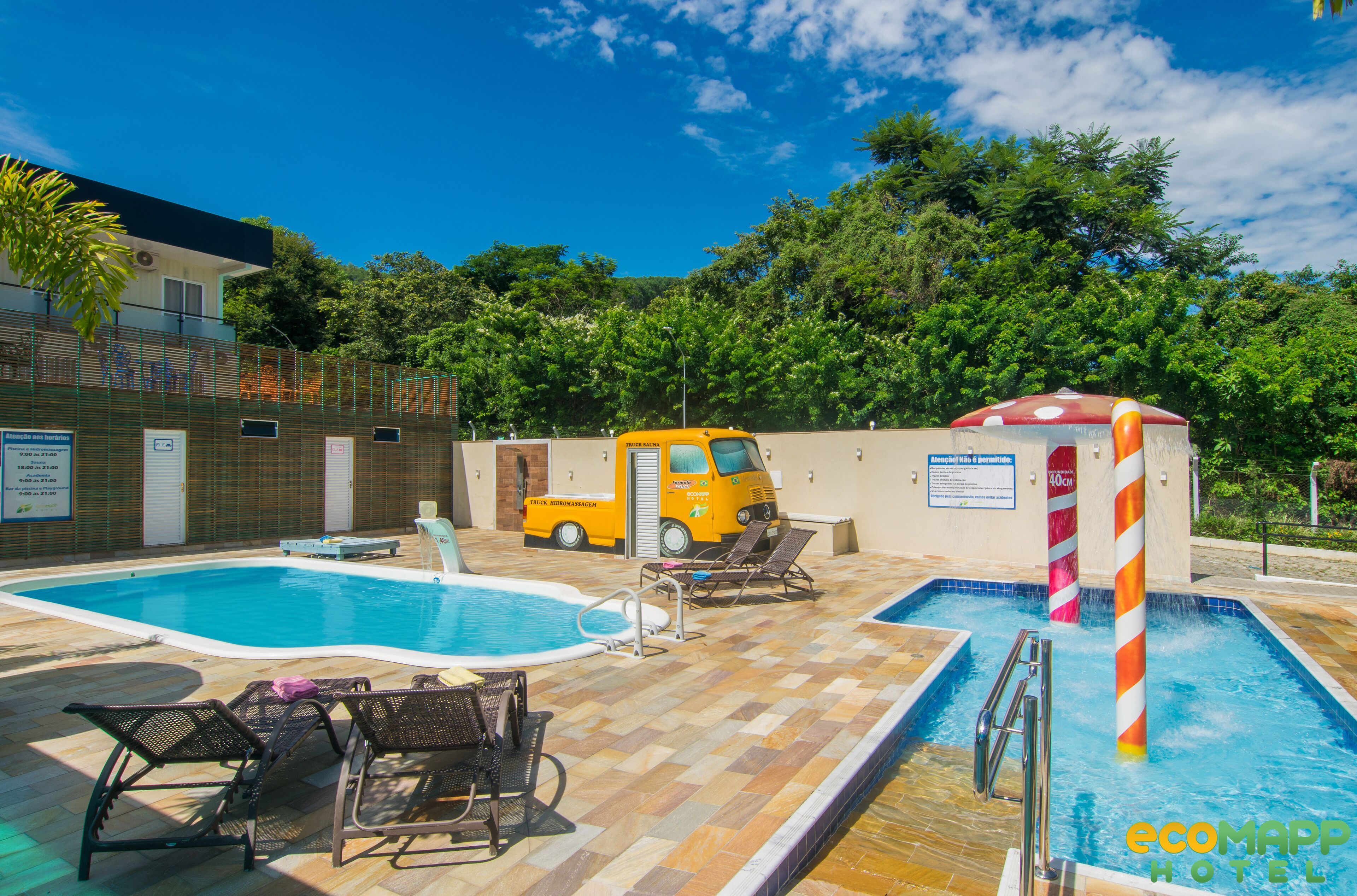 2 outdoor pools, open 9:00 am to 9:00 pm, pool loungers