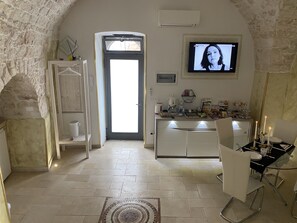 Dining - Flour studio flat in stone (Ostuni)
