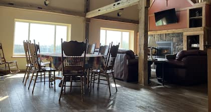Private Peaceful Country Getaway - Family Friendly - Illinois