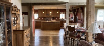 Private Peaceful Country Getaway - Family Friendly - Illinois