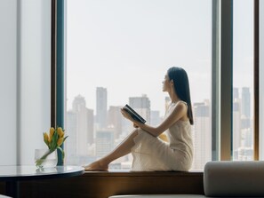 Premium King Room  | Premium bedding, down comforters, memory foam beds, minibar - ANDAZ XIAMEN, BY HYATT (Xiamen)
