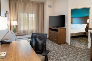 Suite, 1 habitación, cocina | Escritorio y espacio para trabajar con un portátil