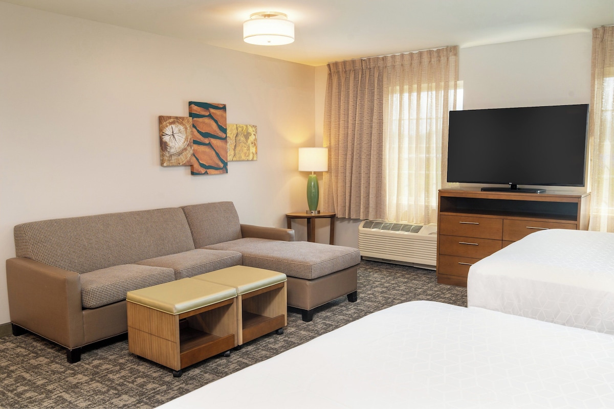 Suite estudio, 2 camas de matrimonio, cocina | Ropa de cama de alta calidad y colchones con acolchado adicional